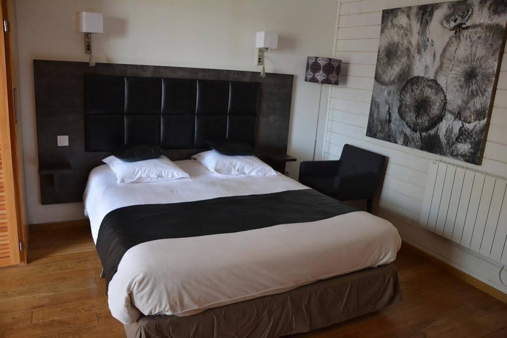 Hotel Monet La Rivière-Saint-Sauveur Zewnętrze zdjęcie